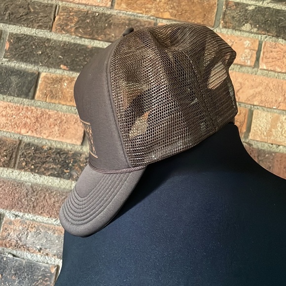 Brown HOWDY Mesh Cap - Picture 2 of 4